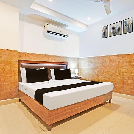 Collection O Tilak Nagar Near Pacific Mall Делхи Екстериор снимка