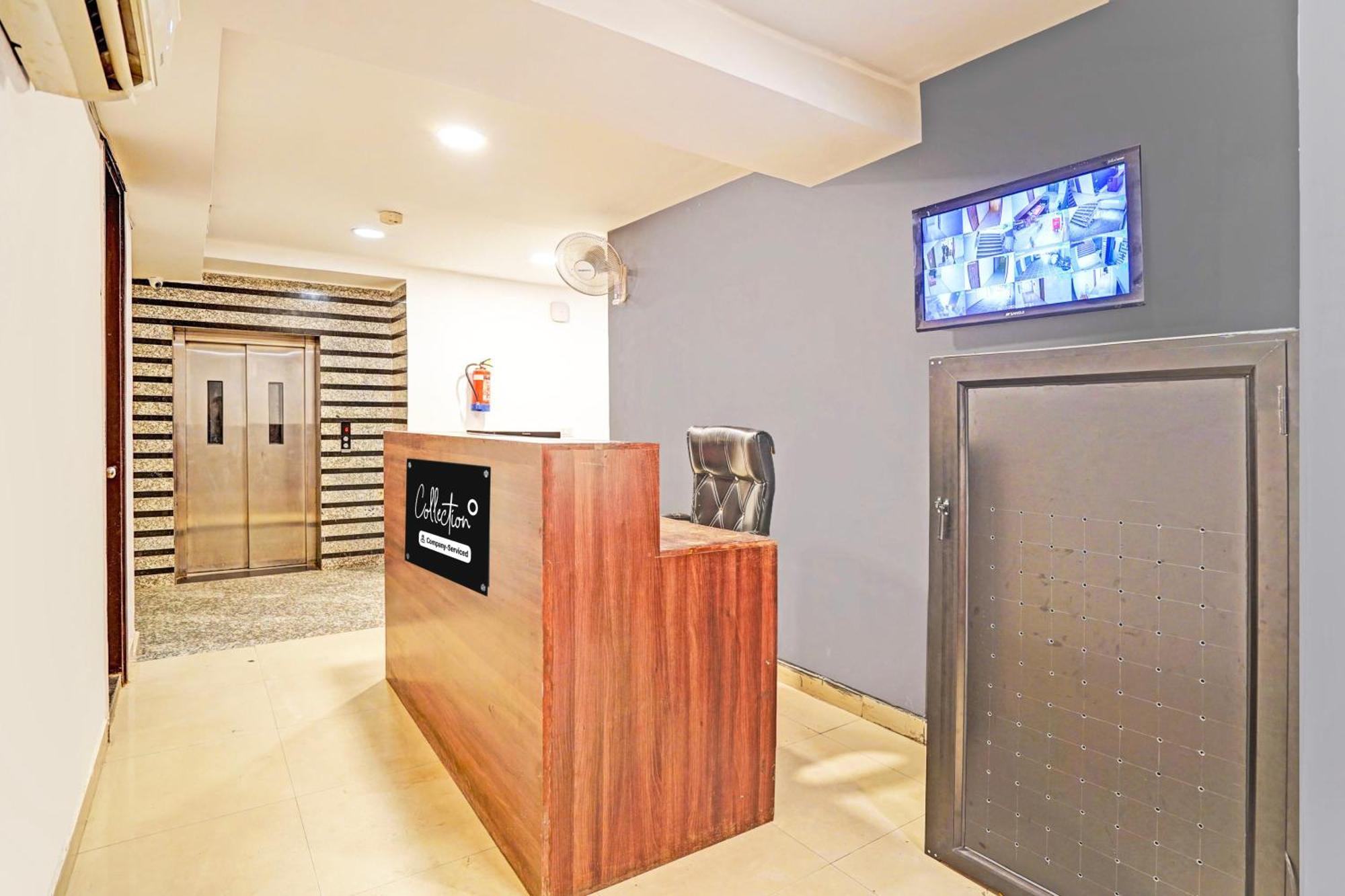 Collection O Tilak Nagar Near Pacific Mall Делхи Екстериор снимка
